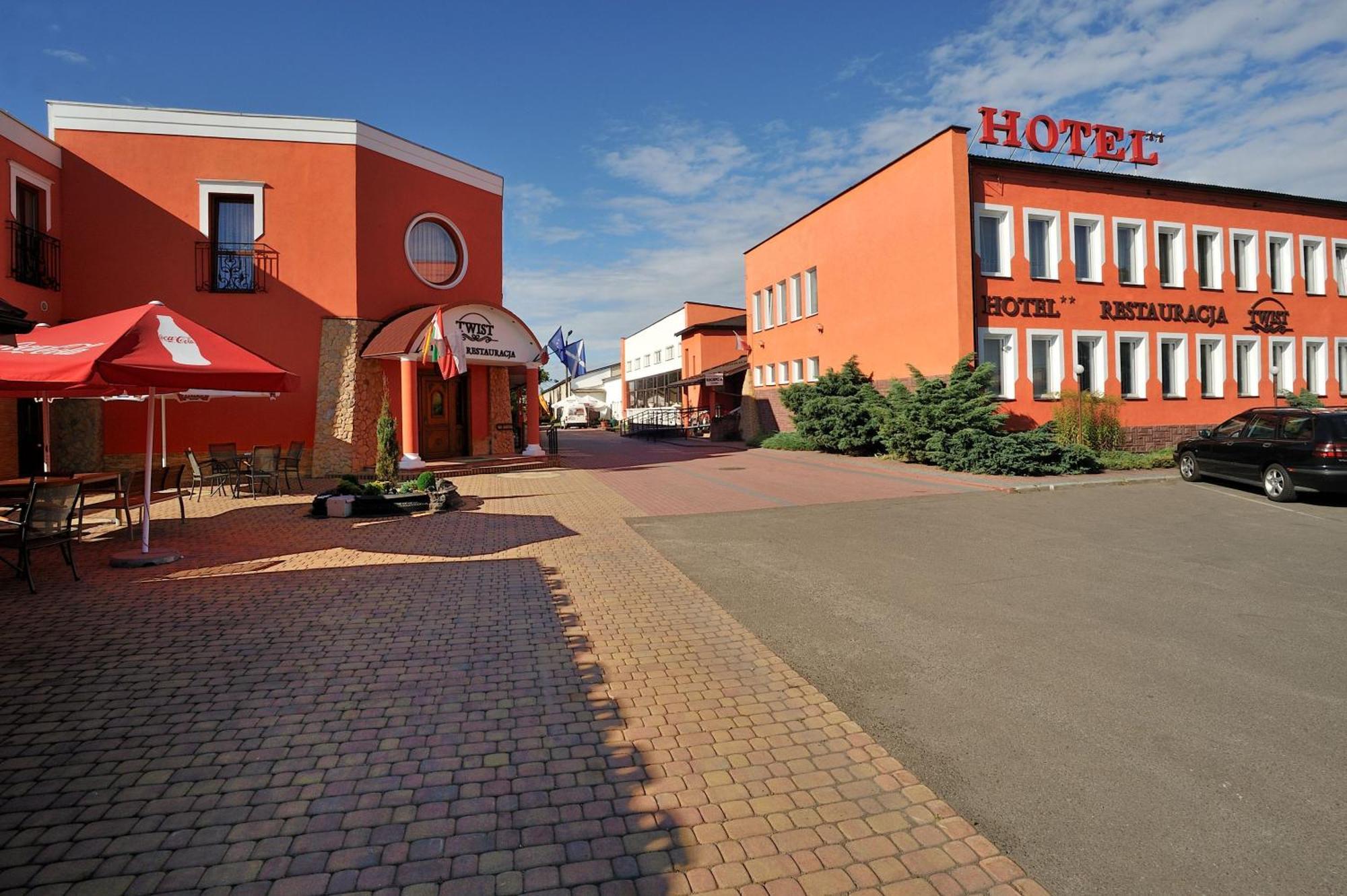Hotel Restauracja Twist Krosno Exterior foto
